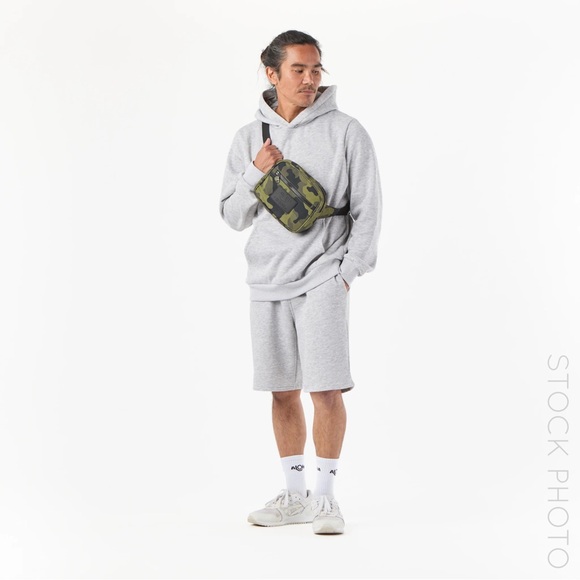 ALOHA Collection Keep it Light Hip Pack - Picture 3 of 8